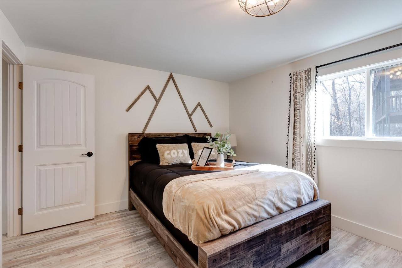The Pet Friendly Cub Cabin Sevierville Extérieur photo