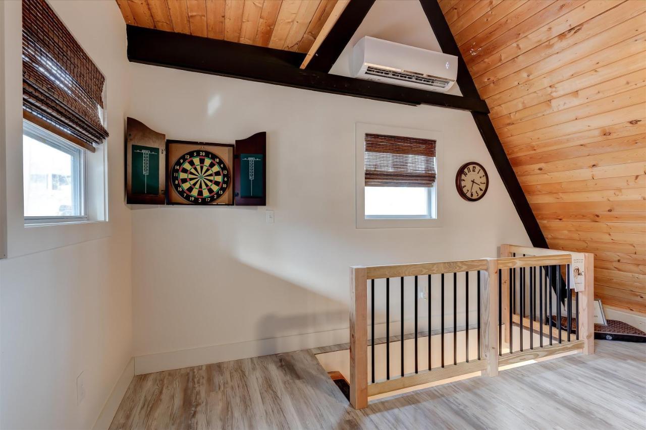 The Pet Friendly Cub Cabin Sevierville Extérieur photo