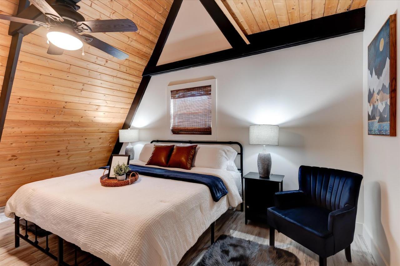 The Pet Friendly Cub Cabin Sevierville Extérieur photo