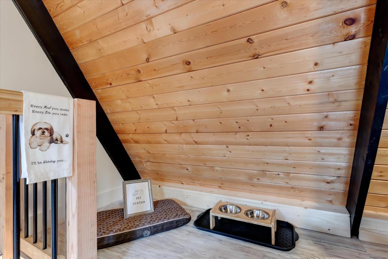 The Pet Friendly Cub Cabin Sevierville Extérieur photo